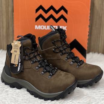 Comprar o produto de Coturno adulto Mountrek em A Classificar pela empresa Lojas Dom Flavittos em Uberlândia, MG por Solutudo