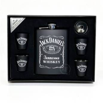 Comprar o produto de Kit Jack Daniels  em Whisky pela empresa Empório Primare Bebidas e Eventos - Loja 02 em Mineiros, GO por Solutudo
