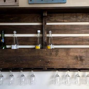 Comprar o produto de Barzinho em Madeira Rústico em Decoração em São Carlos, SP por Solutudo