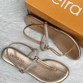 Comprar o produto de Sandália adulta Beira Rio em A Classificar em Uberlândia, MG por Solutudo