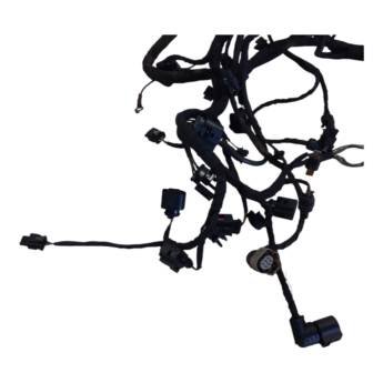 Comprar o produto de Chicote Injeção Motor Vw Up Tsi 1.0 2016 Original (Usado) em Motores e Partes pela empresa Tem de Tudo - Peças de Desmanche Nacionais e Importadas em Marília, SP por Solutudo