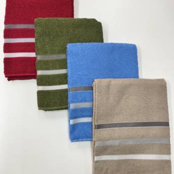 Comprar o produto de Toalha de banho em Indústria Têxtil e Confecção em Uberlândia, MG por Solutudo