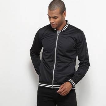 Comprar o produto de Agasalhos em A Classificar em Atibaia, SP por Solutudo