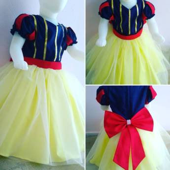 Comprar o produto de Vestidos Personalizados em Calçados, Roupas e Bolsas em Bauru, SP por Solutudo