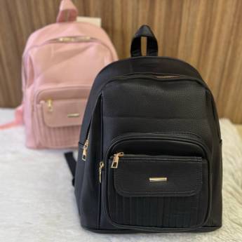 Comprar o produto de Bolsa feminina adulta  em Mochilas pela empresa Lojas Dom Flavittos em Uberlândia, MG por Solutudo