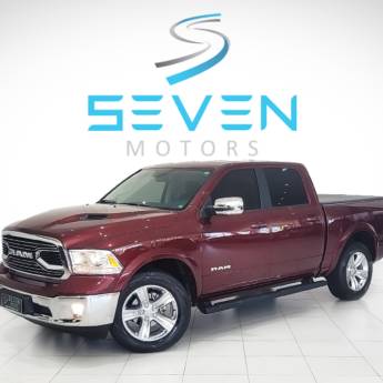 Comprar o produto de RAM CLASSIC 5.7 V8 32V 4P HEMI LARAMIE AUTOMÁTICO- 2022 em Carros em Botucatu, SP por Solutudo