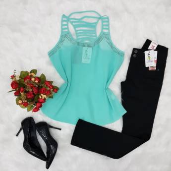 Comprar o produto de Blusa crepe em Blusas em Bauru, SP por Solutudo