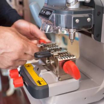 Comprar o produto de Chaves Gold em Belo Horizonte – Segurança e Durabilidade em Chaveiros em Belo Horizonte, MG por Solutudo