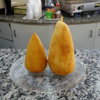 Comprar o produto de Big coxinha em Alimentos e Bebidas em Jundiaí, SP por Solutudo