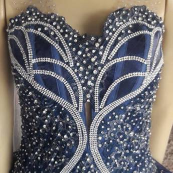 Comprar o produto de Vestido de debutante azul marinho em Avaré em Vestidos de 15 Anos em Avaré, SP por Solutudo