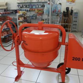 Comprar o produto de Betoneira em A Classificar em Birigui, SP por Solutudo