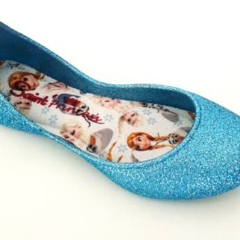 Comprar o produto de SAPATILHA INFANTIL GLITTER  FROZEN em Sapatilhas em Jaú, SP por Solutudo