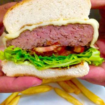 Comprar o produto de Hambúrguer 100% Angus em Alimentos e Bebidas em Avaré, SP por Solutudo