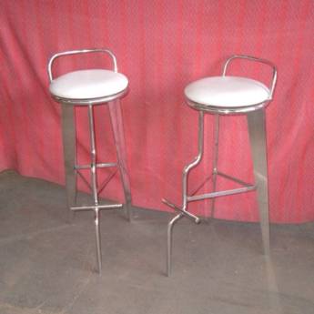 Comprar o produto de Banquetas  em A Classificar em Lençóis Paulista, SP por Solutudo