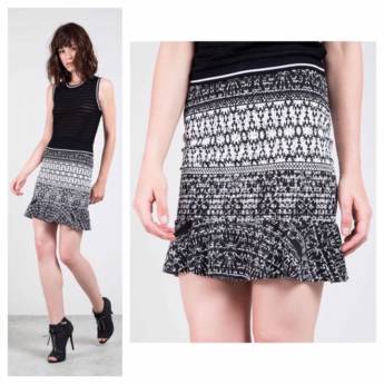 Comprar o produto de Saia Ellus  em Outras em Avaré, SP por Solutudo