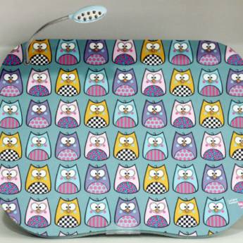 Comprar o produto de BANDEJA PARA NOTEBOOK COM LED CORUJINHA UATT em Mesas em Itatiba, SP por Solutudo