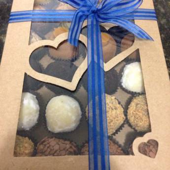 Comprar o produto de Brigadeiros Gourmet - Lembraças em A Classificar em Bauru, SP por Solutudo