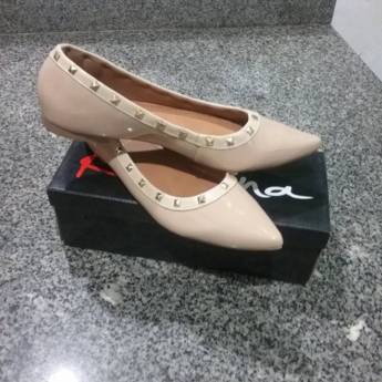 Comprar o produto de Sapatos Femininos Vários Tipos Entra e Confira  em Outros em Tatuí, SP por Solutudo