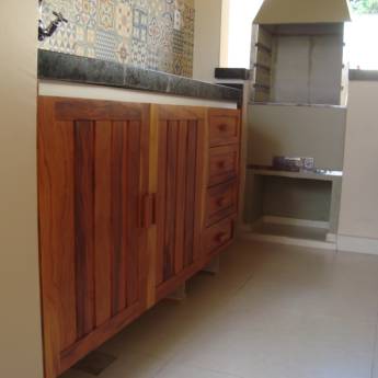 Comprar o produto de Construída em MDF 18mm e acabamento em Peroba Rosa em Casa, Móveis e Decoração em Assis, SP por Solutudo