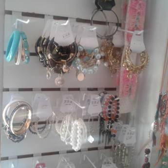 Comprar o produto de Pulseiras em Joias e Relógios em São Manuel, SP por Solutudo