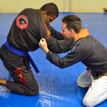 Comprar o produto de Jiu Jitsu em Outros em Assis, SP por Solutudo