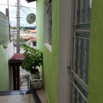 Comprar o produto de Casa muito conservada fino acabamento / Código do Imóvel: 26966 em Venda - Casas em São Roque, SP por Solutudo