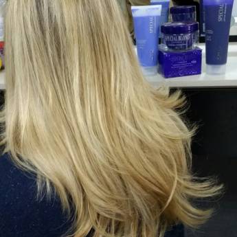 Comprar o produto de Loiro em Outros Serviços em Boituva, SP por Solutudo