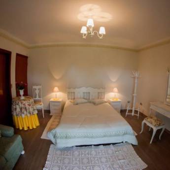 Comprar o produto de Suite Casal em A Classificar em Itatiba, SP por Solutudo