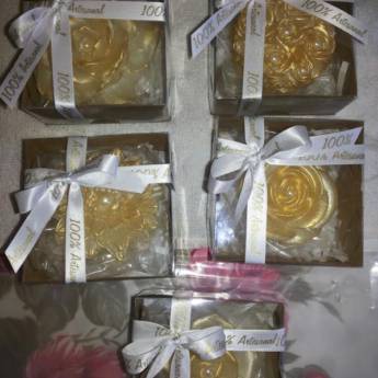 Comprar o produto de Sabonete Decorativo (linha Luxo) em A Classificar em Assis, SP por Solutudo