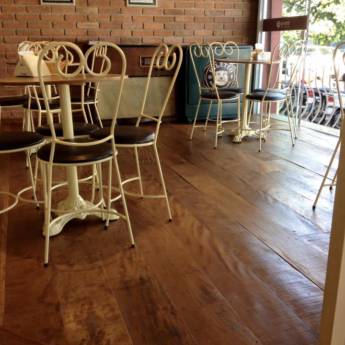 Comprar o produto de Piso em madeira de demolição em Outros Serviços em Indaiatuba, SP por Solutudo