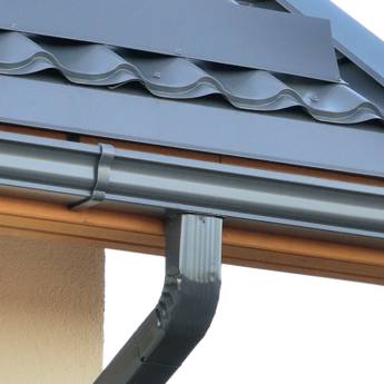 Comprar o produto de CALHAS em Outros Serviços em Caraguatatuba, SP por Solutudo