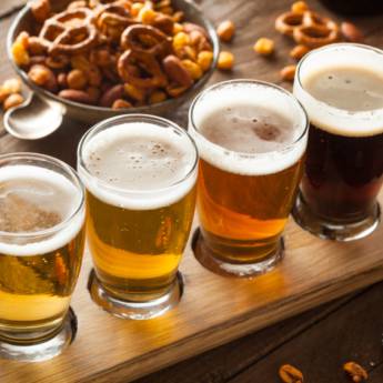 Comprar o produto de Cervejas em Alimentos e Bebidas em Botucatu, SP por Solutudo