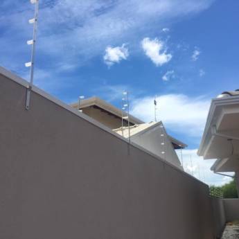 Comprar o produto de Cerca Elétrica em Avaré em Mais Categorias em Avaré, SP por Solutudo