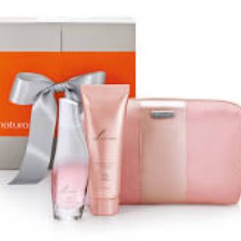 Comprar o produto de Presente Natura Luna - Desodorante Colônia + Sabonete Líquido + Nécessaire em Outros em Itatiba, SP por Solutudo