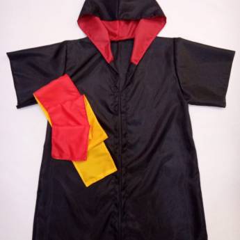 Comprar o produto de 2922 - Capa HP infantil - tamanho único em Fantasia Infantil Masculina em Tietê, SP por Solutudo