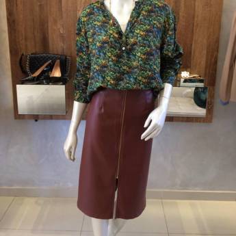 Comprar o produto de Saia couro fake em Avaré em Calçados, Roupas e Bolsas em Avaré, SP por Solutudo