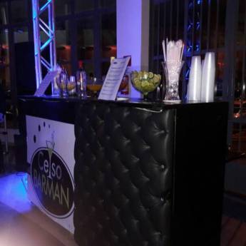 Comprar o produto de As melhores bebidas para a sua festa, com várias opções de cardápio e bares luxuosos! em Outros Serviços em Presidente Prudente, SP por Solutudo