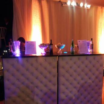 Comprar o produto de As melhores bebidas para a sua festa, com várias opções de cardápio e bares luxuosos! em Outros Serviços em Presidente Prudente, SP por Solutudo