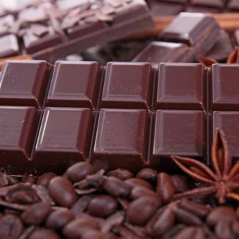 Comprar o produto de Chocolates em Alimentos e Bebidas pela empresa Zé do Queijo em Botucatu, SP por Solutudo
