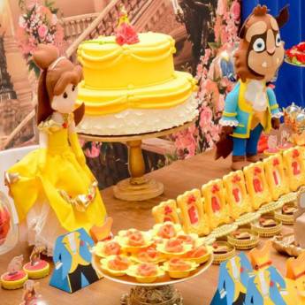 Comprar o produto de Laura Mania de Doce em A Classificar em Presidente Prudente, SP por Solutudo