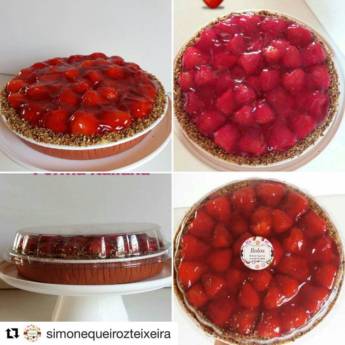 Comprar o produto de Torta de Morango na Forma Italiana  em A Classificar em Araçatuba, SP por Solutudo