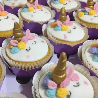 Comprar o produto de Cupcakes Unicórnio!!! em Bolos e Doces em Jundiaí, SP por Solutudo