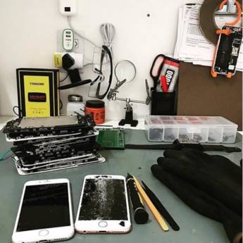 Comprar o produto de Manutenção em tela de iphone em iPhone em Aracaju, SE por Solutudo