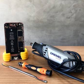 Comprar o produto de Manutenção em Iphone em iPhone em Aracaju, SE por Solutudo