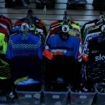 Comprar o produto de Roupas para ciclismo  em Esportes e Fitness em Itatiba, SP por Solutudo
