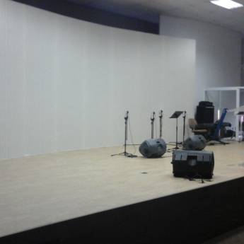 Comprar o produto de Piso vinilico no palco da igreja  Comunidade da Família  em A Classificar em Americana, SP por Solutudo