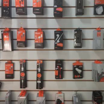 Comprar o produto de Linha de acessórios PMCELL  em Acessórios para Celulares em Aracaju, SE por Solutudo