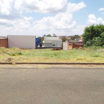 Comprar o produto de VALORIZE SEU PATRIMÔNIO em A Classificar em Botucatu, SP por Solutudo