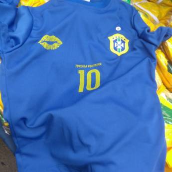 Comprar o produto de Camiseta Feminina em Calçados, Roupas e Bolsas em Bauru, SP por Solutudo