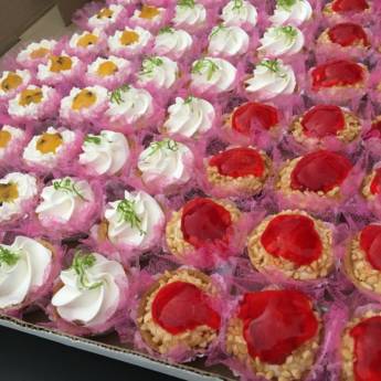 Comprar o produto de Mini Tortinha  em Bolos e Doces em Botucatu, SP por Solutudo